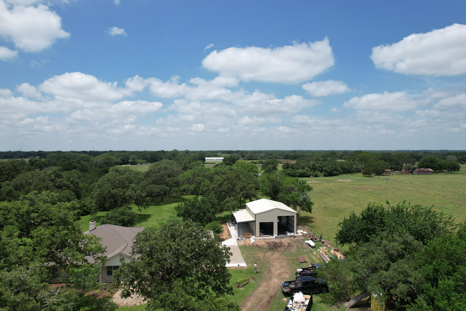 muleshoe-buildings-30x40-aerial-metal-shop-property-weimar-texas
