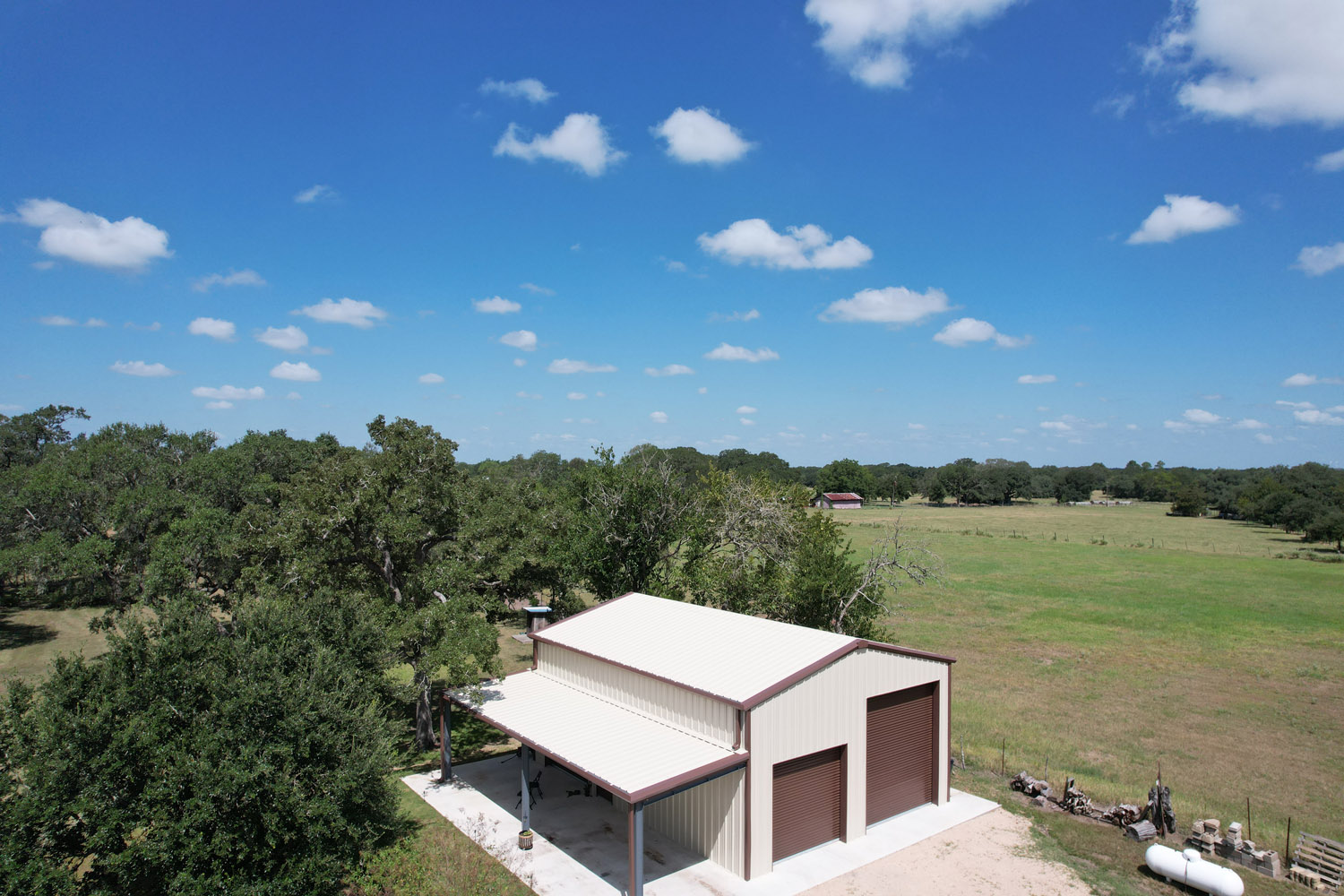 muleshoe-buildings-30x40-metal-building-construction-weimar-tx