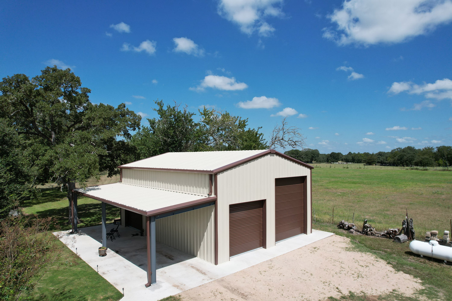 30x40 metal equipment shop Weimar, Texas
