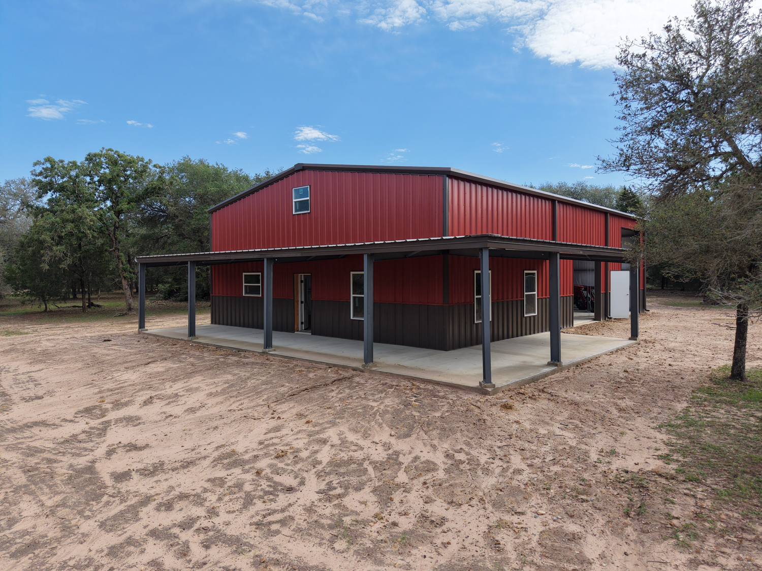 metal barndominium ranch near halletsville, tx