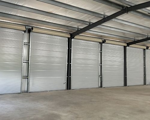 40x100x16-commercial-service-facility-interior-overhead-doors-columbus-tx
