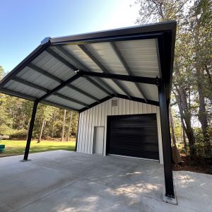 Muleshoe-Metal-Buildings-Randy-Wheaton-metal-carport-with-enclosed-garage.jpg
