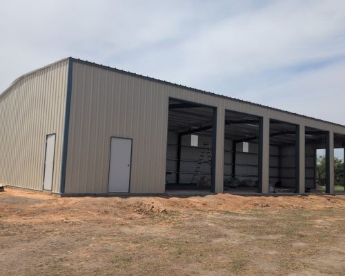 40x100x16-commercial-service-facility-framing-progress-columbus-tx