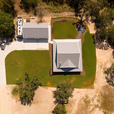 anderson-tx-barndominium-shop-driveway-overhead
