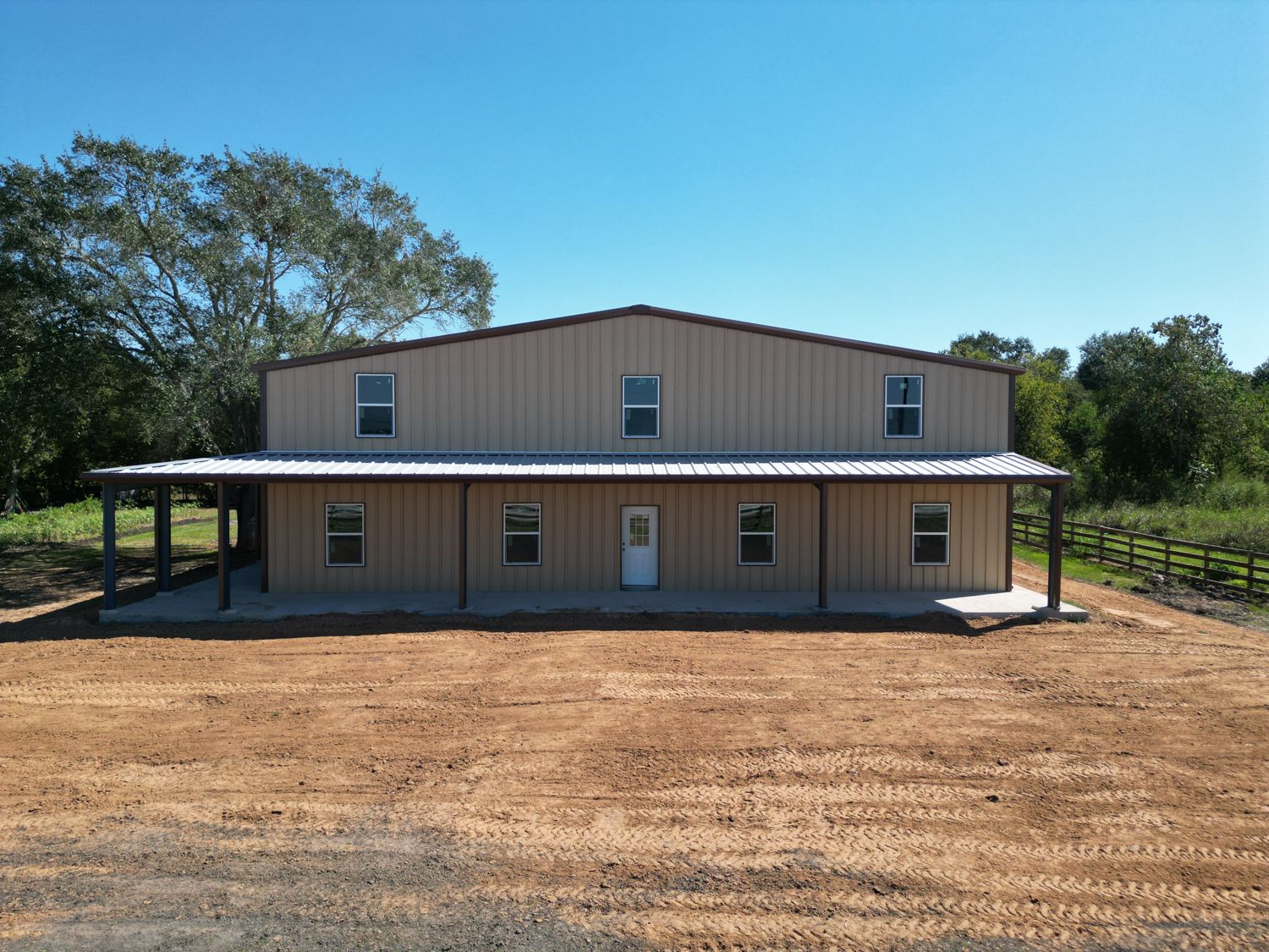 44x62-metal-office-building-other-side-view