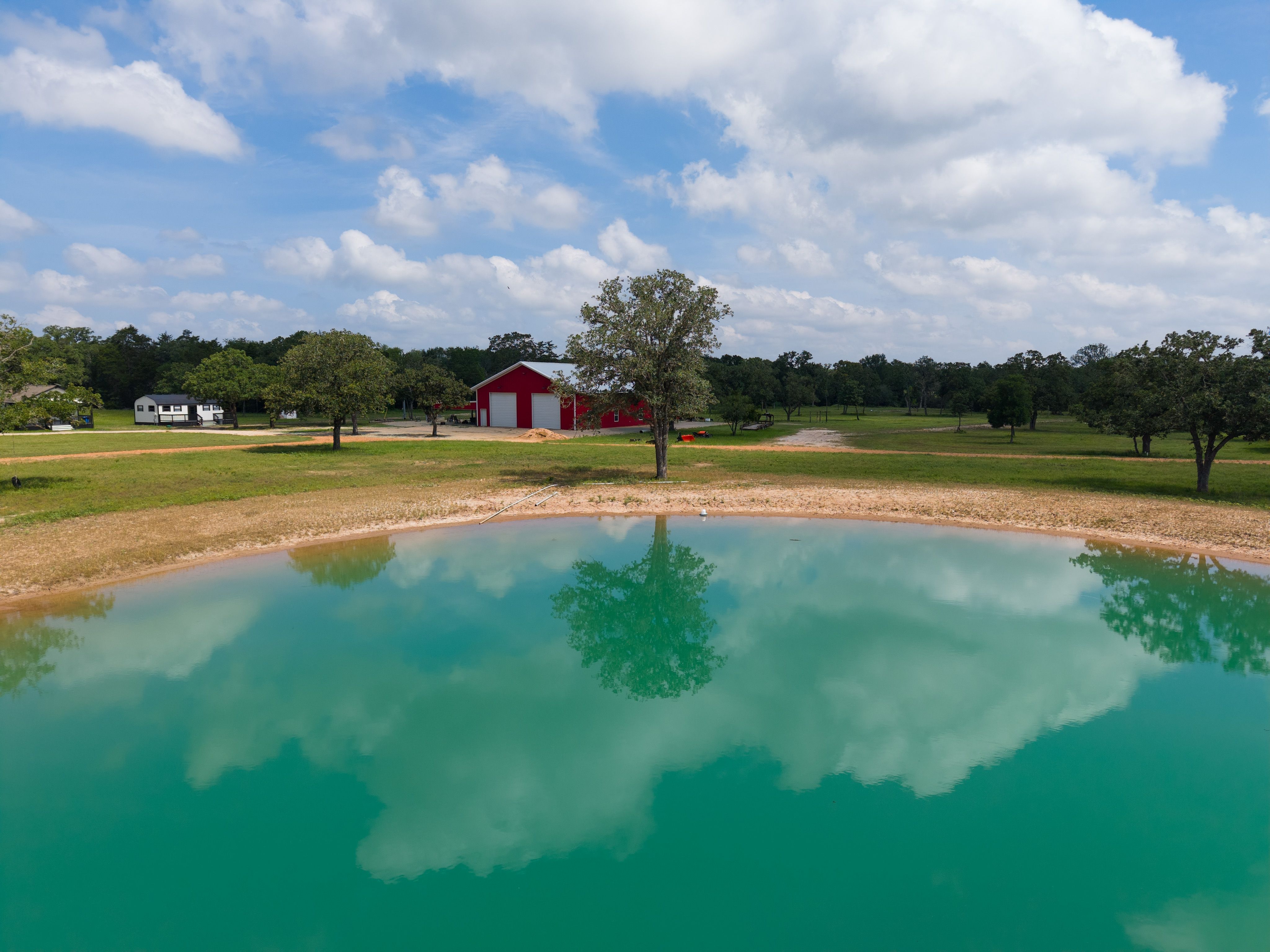 barndominium-property-with-pond