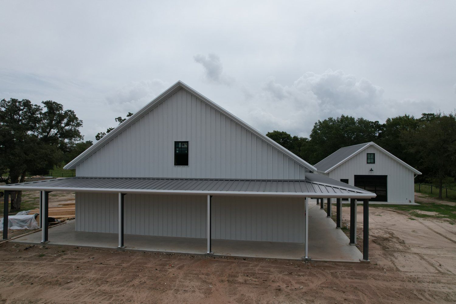 metal-home-detached-garage-college-station-area
