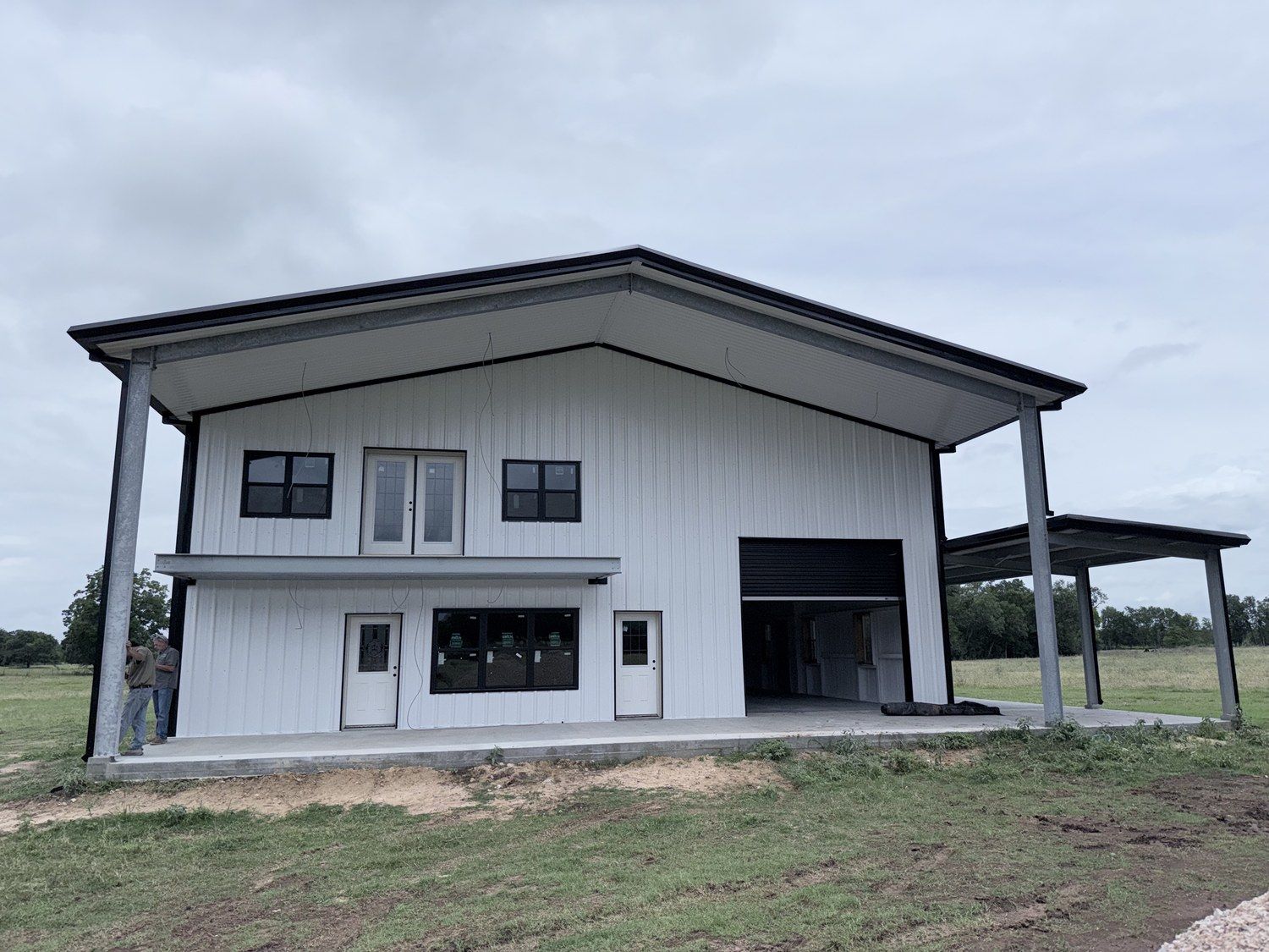 mixed-use-ranch-building-exterior-brookshire-tx