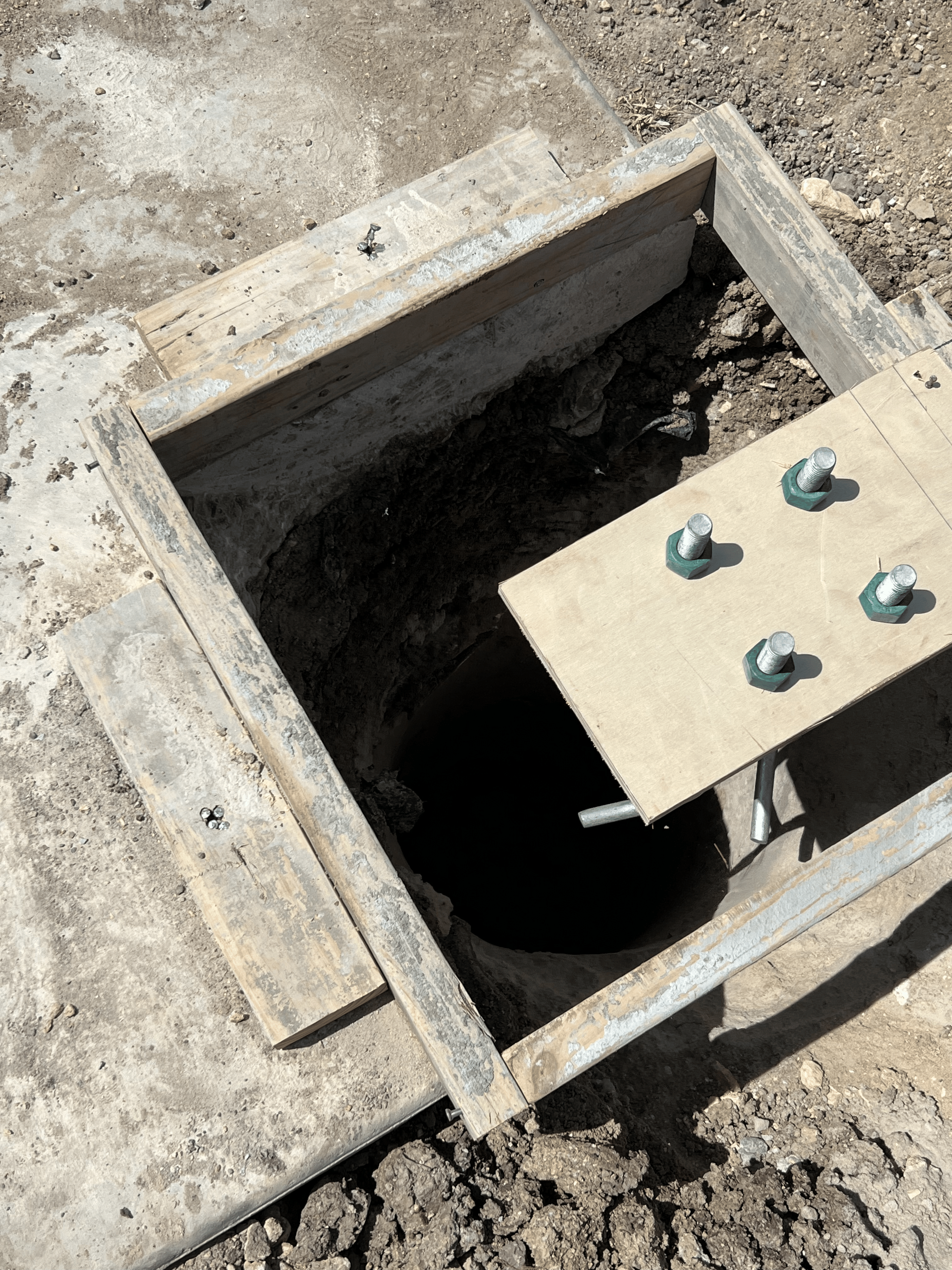 flatonia-tx-pier-and-anchor-bolt-foundation