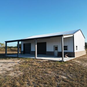 Muleshoe-Metal-Buildings_metal-building-construction-in-columbus-texas-12