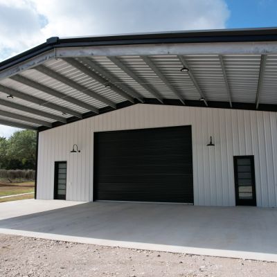 metal-building-canopy-second-view-columbus-tx