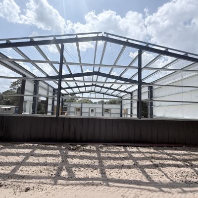open-span-ranch-barndominium-steel-frame