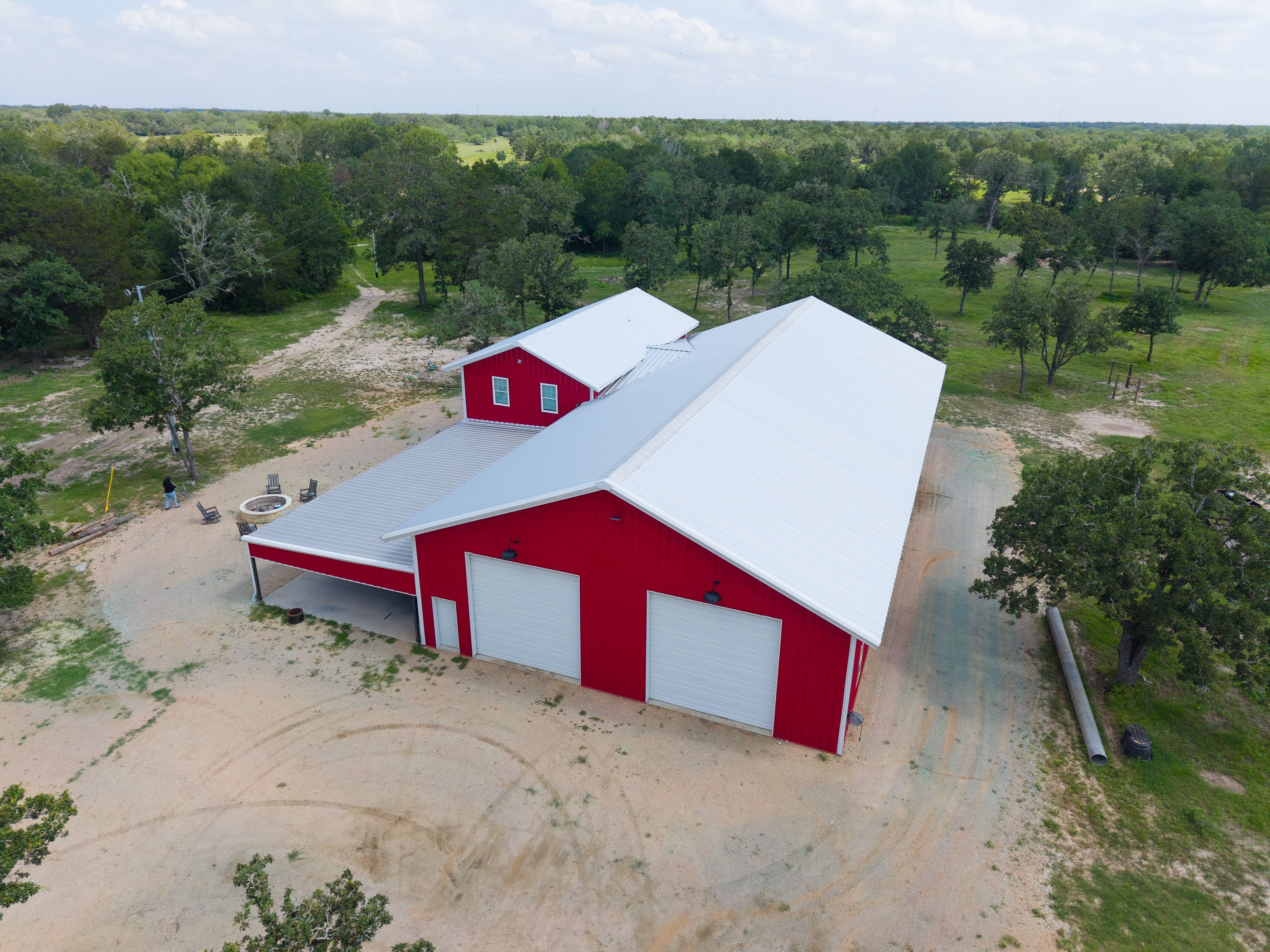 multi-use-barndominium-aerial
