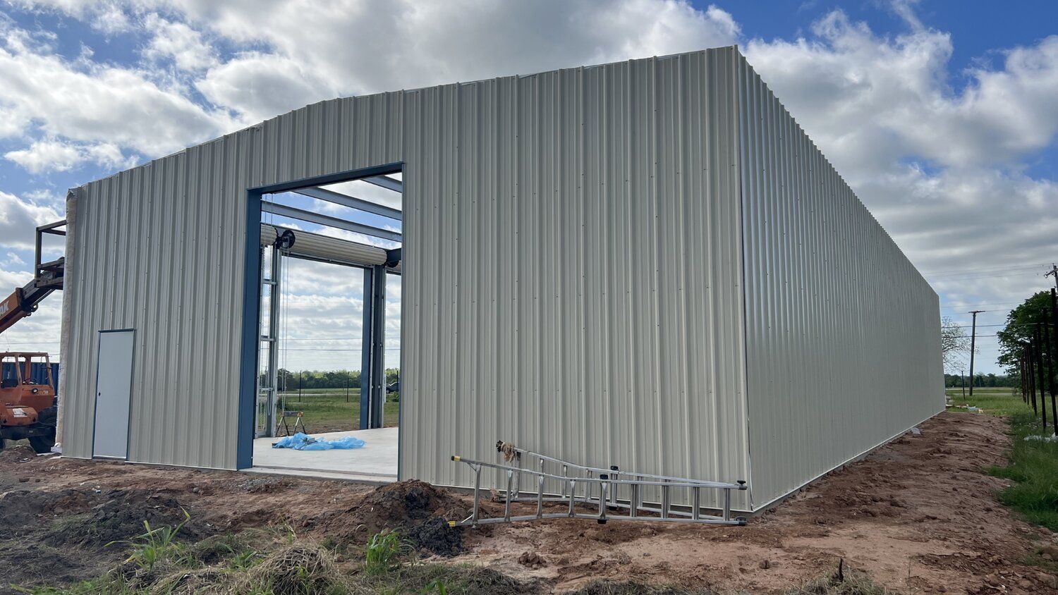 40x100x16-commercial-service-facility-exterior-progress-columbus-tx