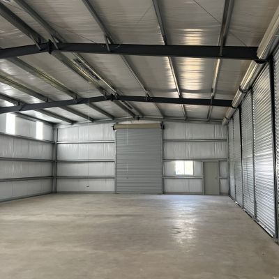 40x100x16-commercial-service-facility-finished-interior-columbus-tx
