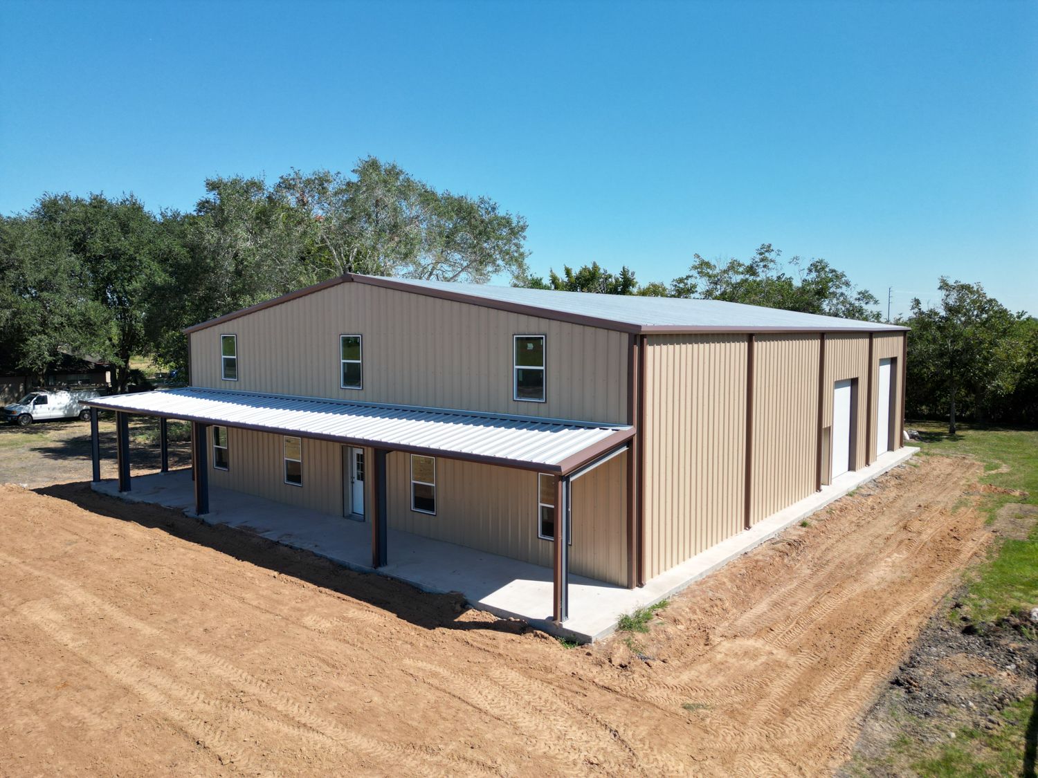 44x62-metal-office-building-other-angle-view
