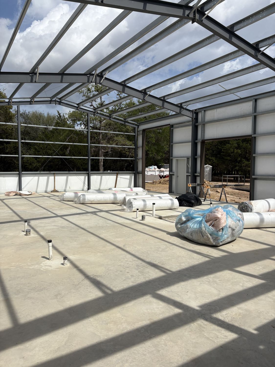 residential-and-shop-space-inside-barndominium-frame