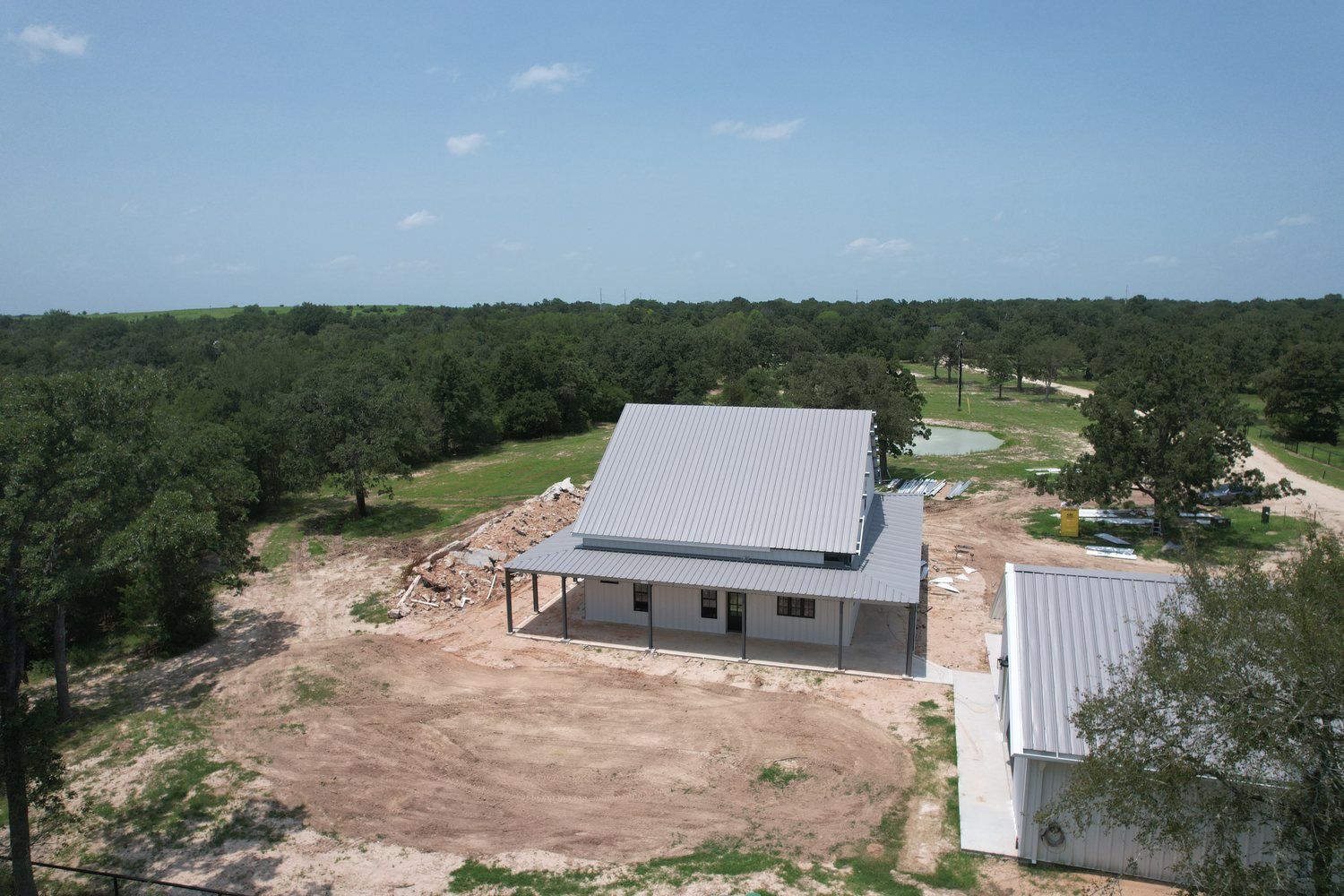 phased-metal-building-project-anderson-tx