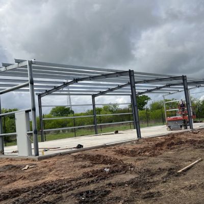 40x100x16-commercial-service-facility-steel-framing-columbus-tx