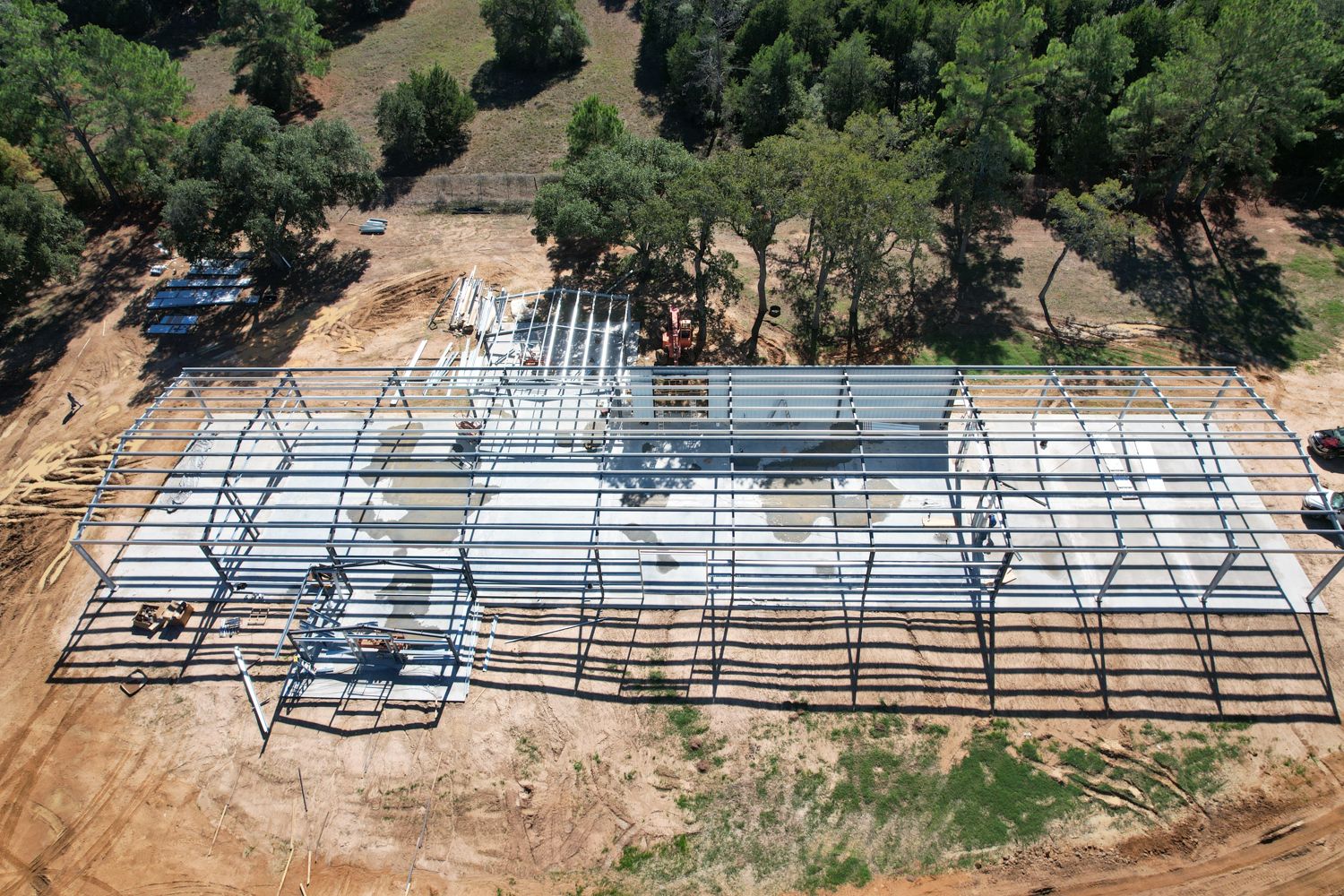 metal-building-frame-erection-full-view-2-columbus-tx